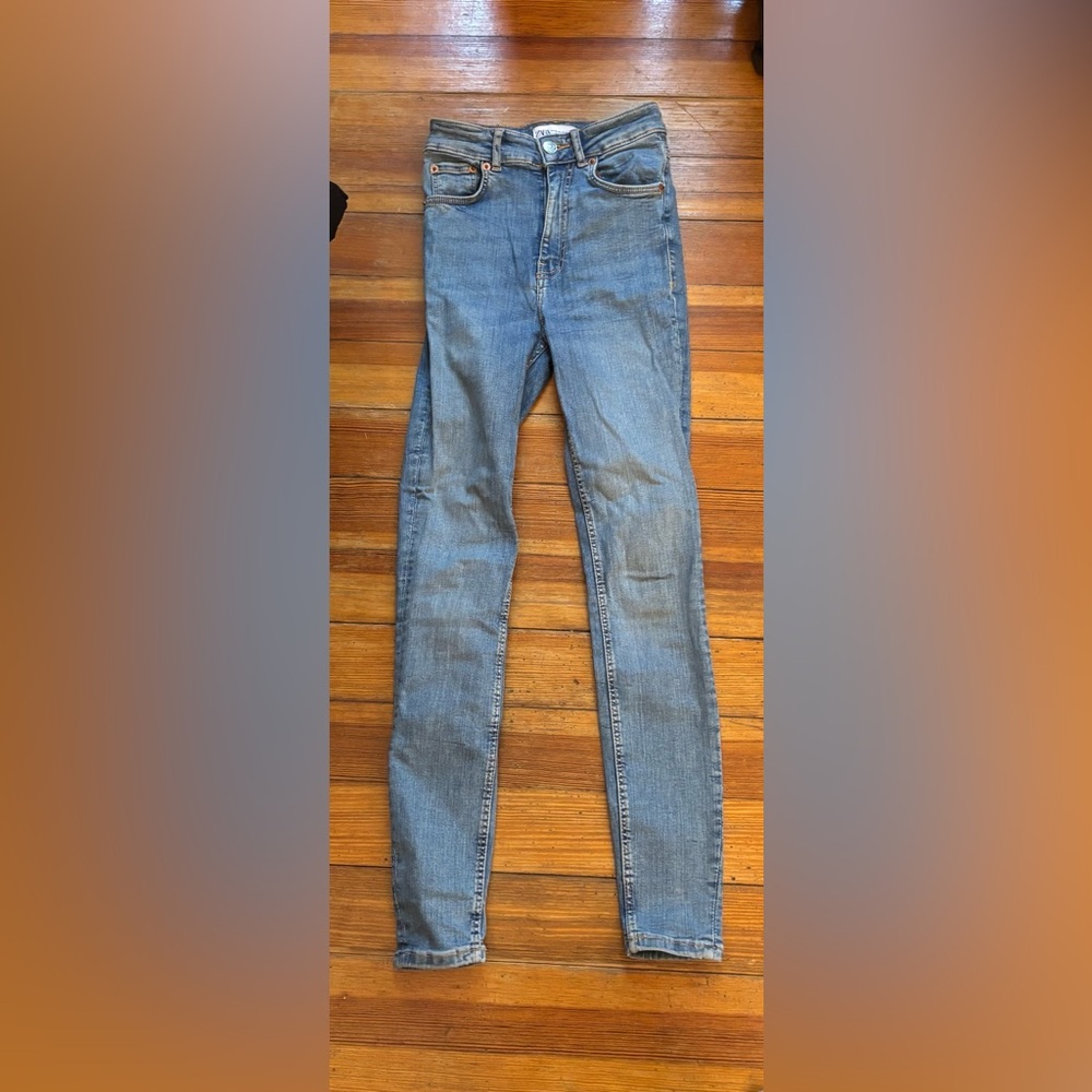 Zara High Waisted Skinny Jeans xs